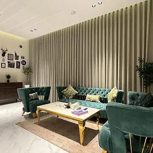  شقة فاخرة ٣ غرف نوم وصالة المملكة العربية السعودية