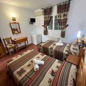 https://pension-xiquena-04500.hoteles-andalucia.com